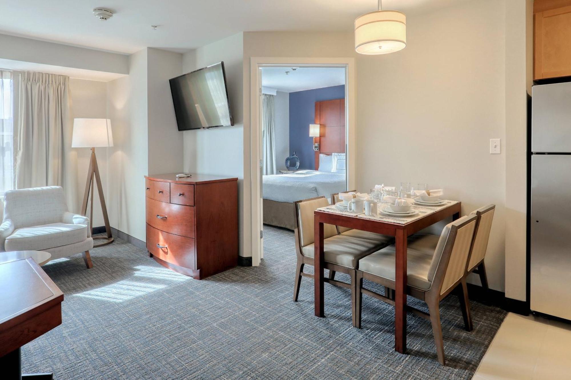 Residence Inn By Marriott Woodbridge Edison/Raritan Center Bagian luar foto